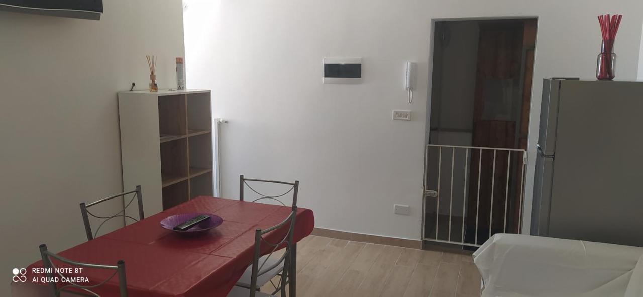 Il Brigante Apartment Gioia Del Colle Luaran gambar